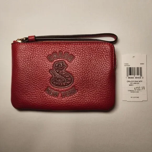 NWT Coach CZ529 Lunar New Year 2025 Corner Zip Wristlet YEAR OF SNAKE Red - Picture 1 of 3